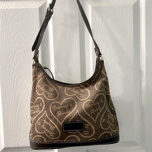 Nwot Dooney and Bourke purse